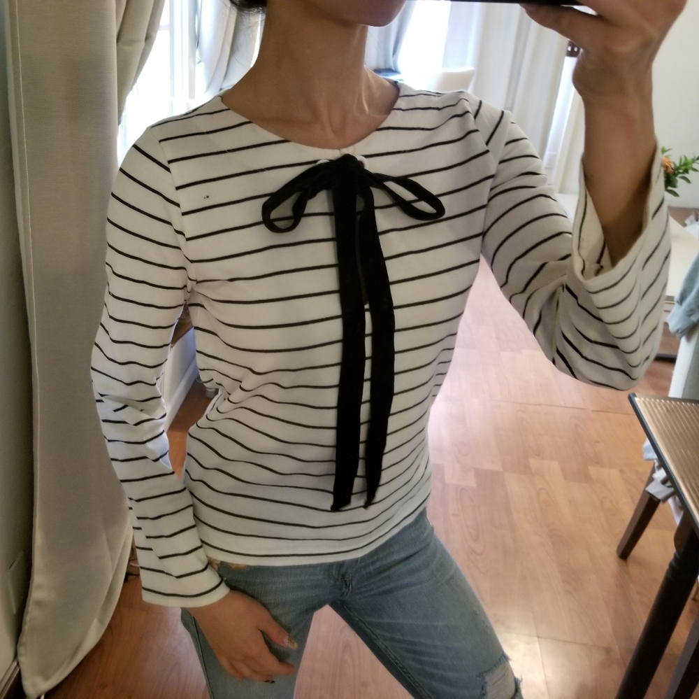J. Crew 100% Cotton Le Velvet Bow Stripe Shirt - Picture 2 of 7